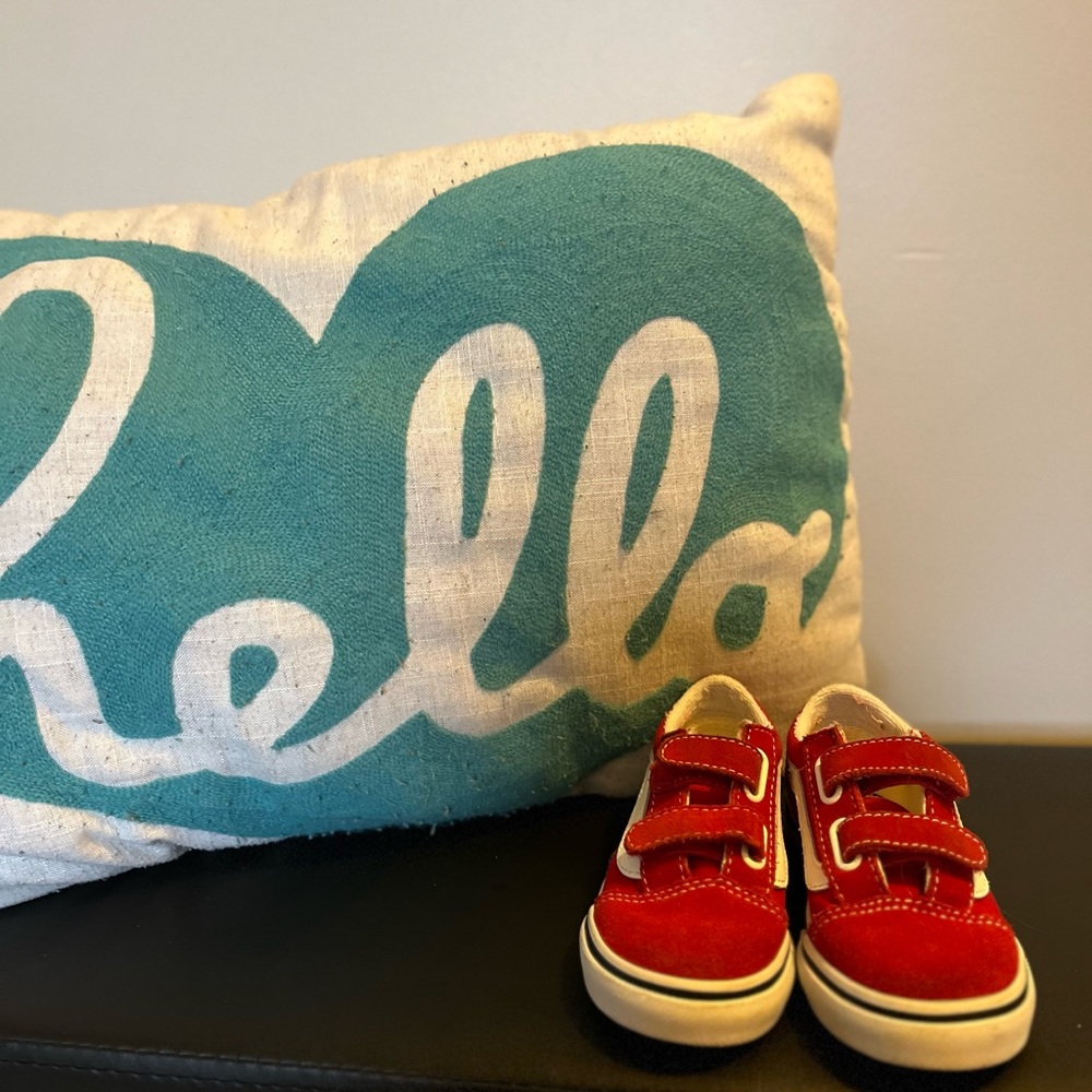 Toddler boy vans in red, size 7C. In good condition. I have the box, but no top.